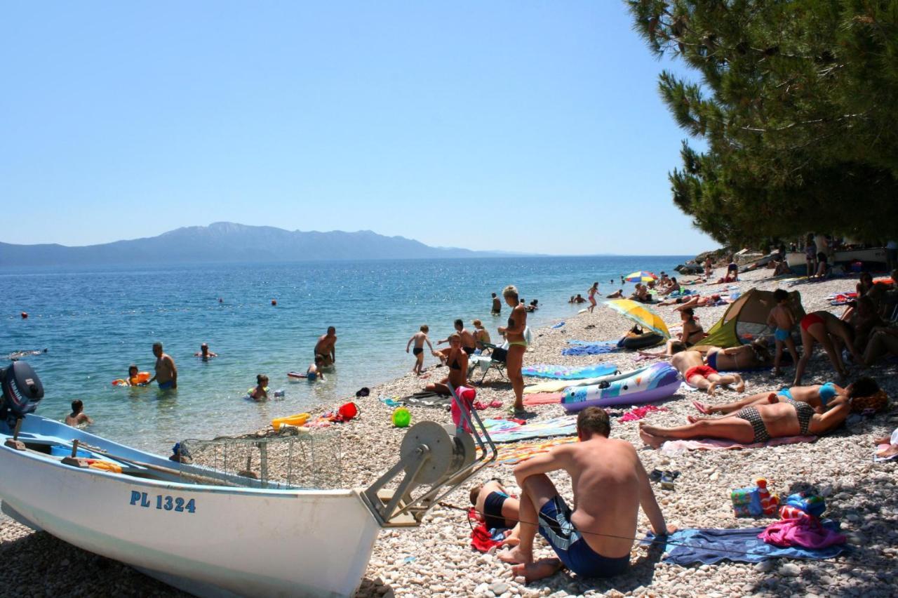 Apartments By The Sea Brist, Makarska - 15714 Podaca Exterior foto