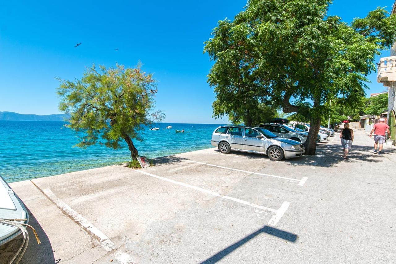 Apartments By The Sea Brist, Makarska - 15714 Podaca Exterior foto