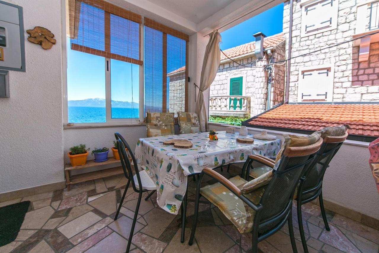 Apartments By The Sea Brist, Makarska - 15714 Podaca Exterior foto